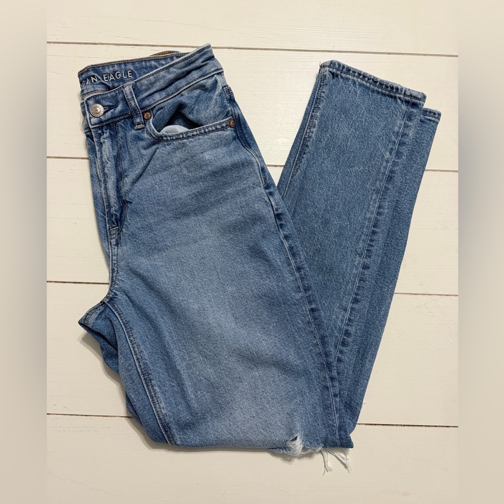 American Eagle Mom Jeans